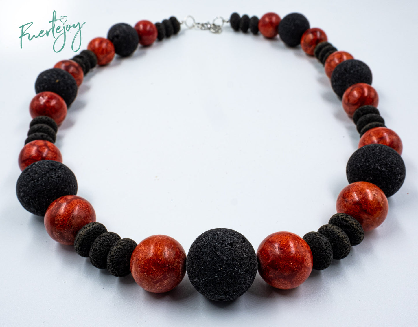 Collar de lava "Bayuyo"